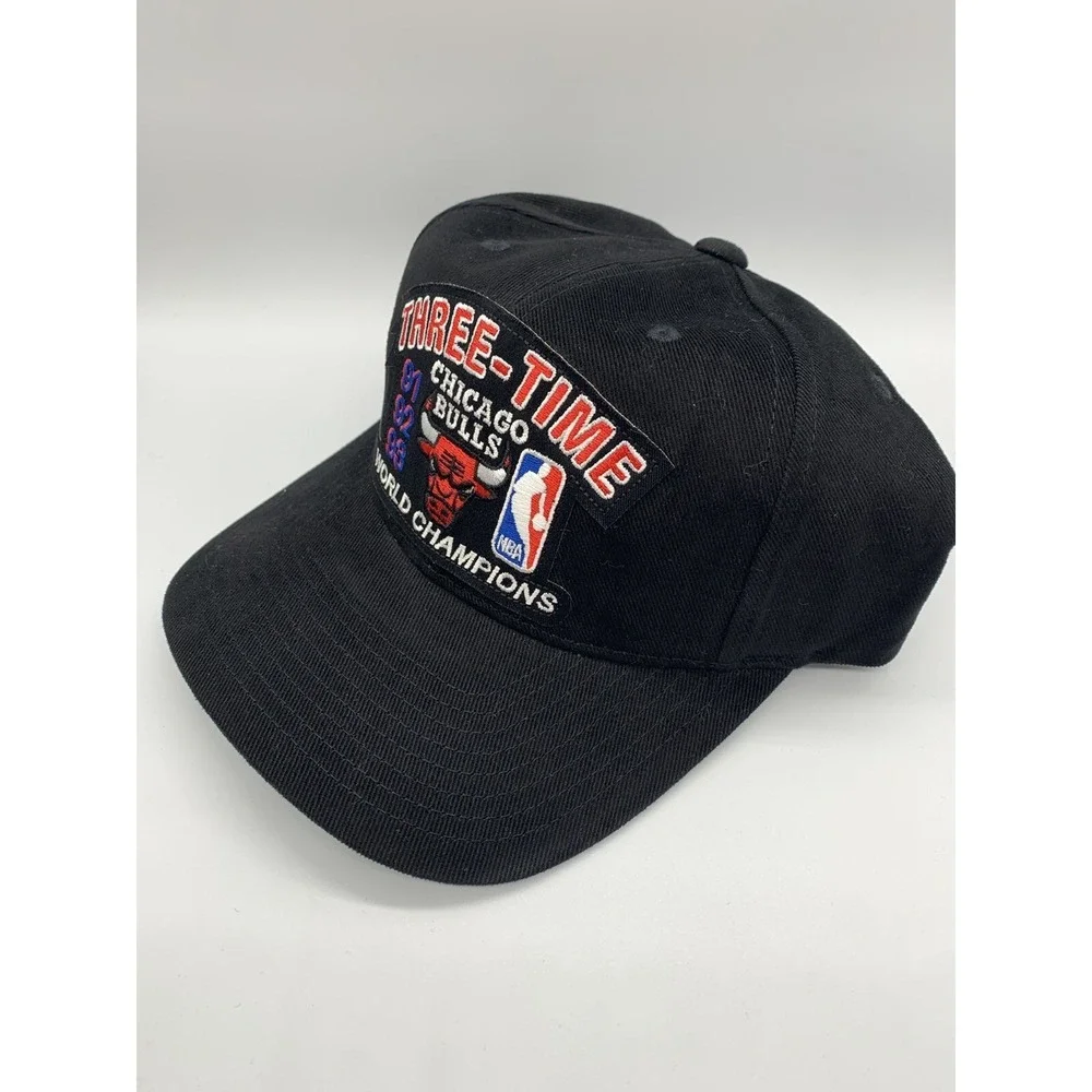 Chicago Bulls Three Time 1993 Champions Mitchell & Ness Hat Snapback Cap Jordan‎
